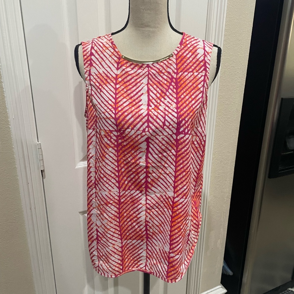 Michael Kors Top. Size Small Pink-Coral gold metal logo accent at front neckline